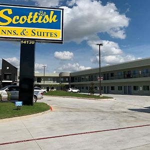 Scottish Inns And Suites Scarsdale